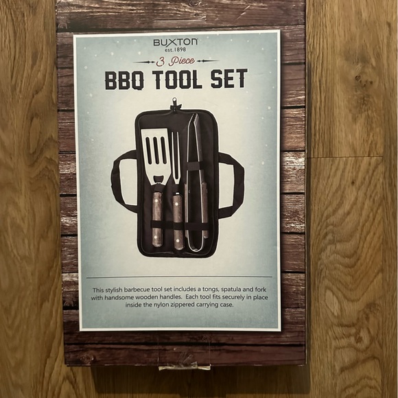 Grill Set - Picture 2 of 2